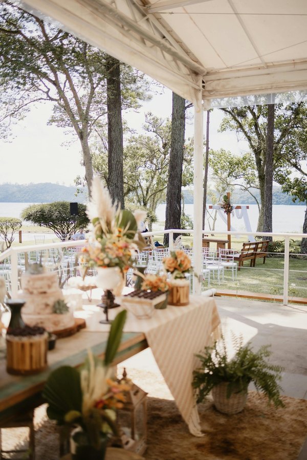 Pourquoi choisir une tente nomade pour son mariage ?